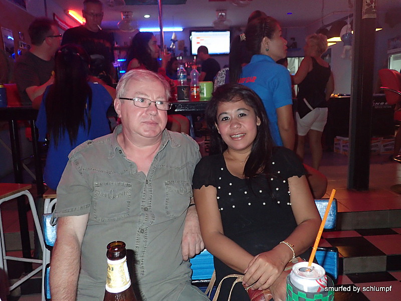 2014-11-17  Smurf Bar