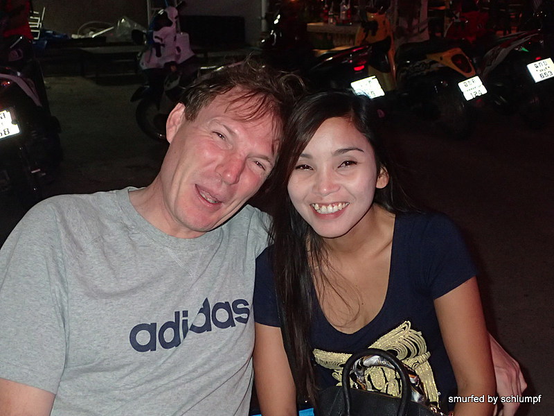 2014-11-18  Smurf Bar