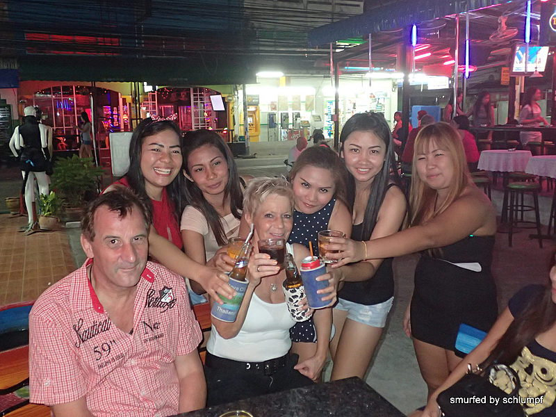 2014-11-18  Smurf Bar