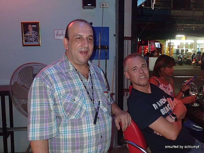 2014-11-18  Smurf Bar