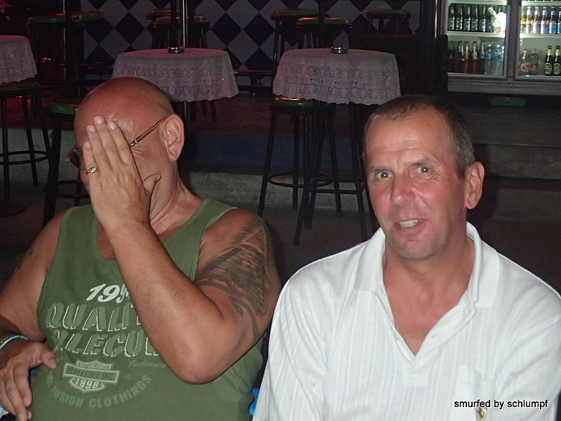 2014-11-18  Smurf Bar