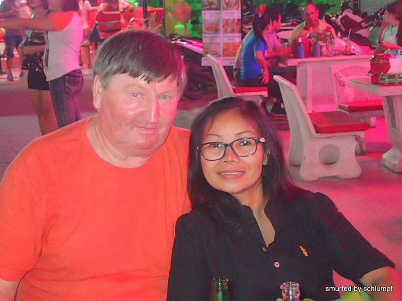 2014-11-20  Smurf Bar