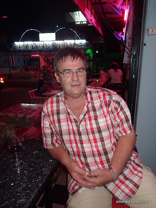 2014-11-21  Smurf Bar