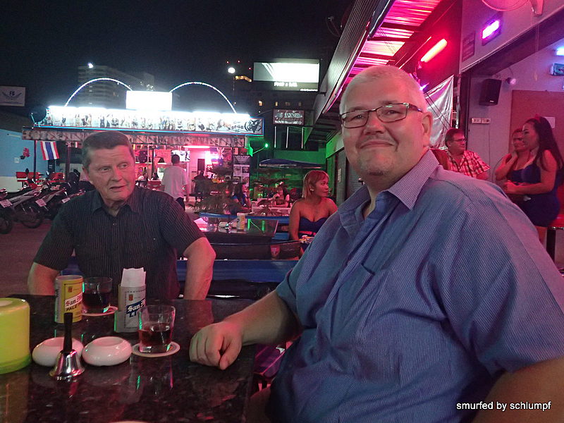 2014-11-21  Smurf Bar