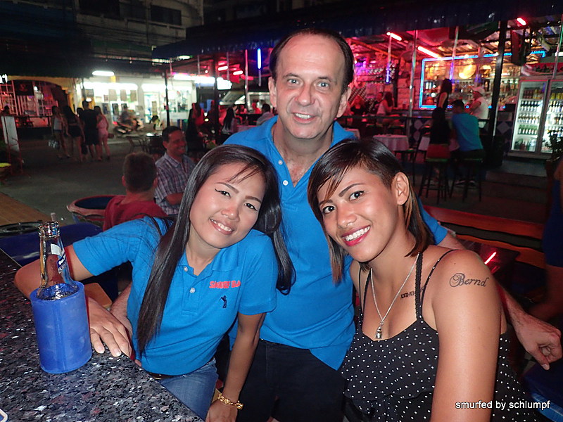 2014-11-21  Smurf Bar