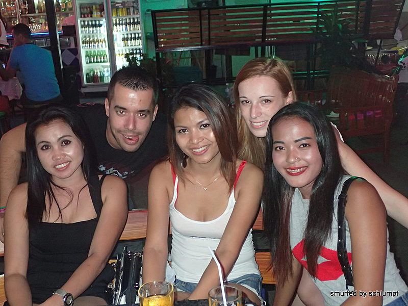 2014-11-21  Smurf Bar