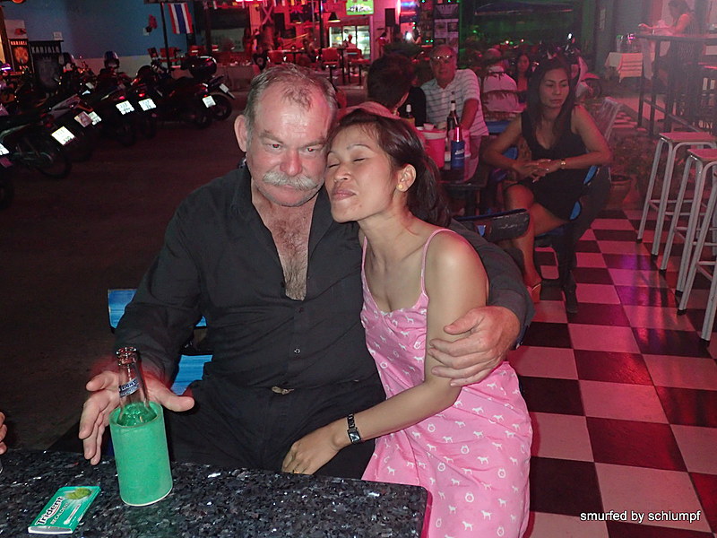 2014-11-22  Smurf Bar