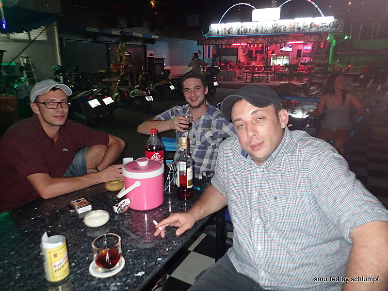 2014-11-22  Smurf Bar