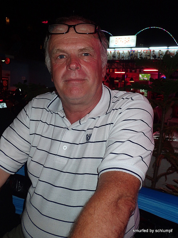 2014-11-22  Smurf Bar