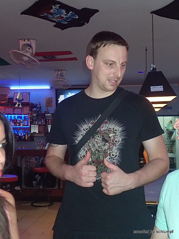 2014-11-22  Smurf Bar