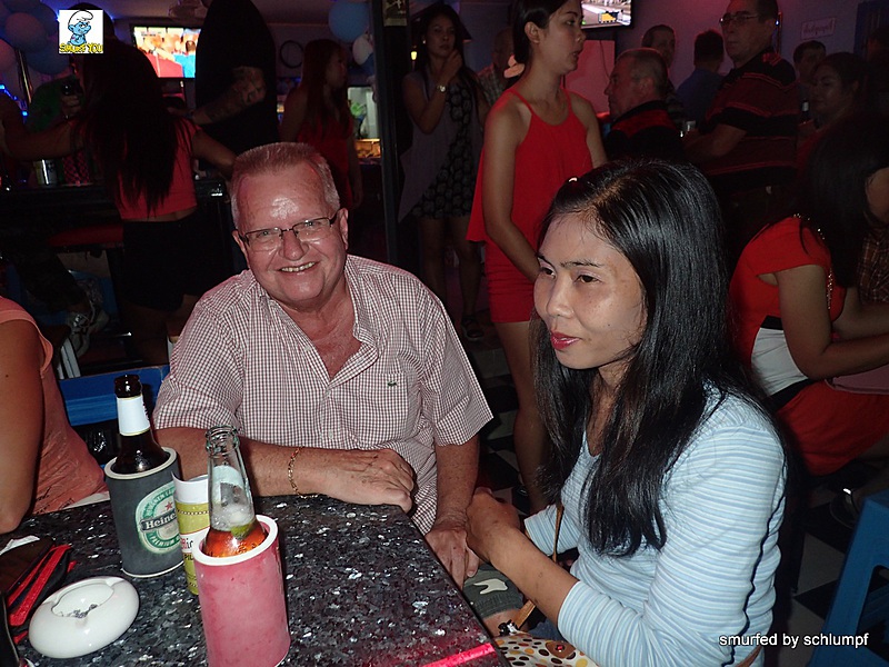 2014-11-23  Smurf Bar