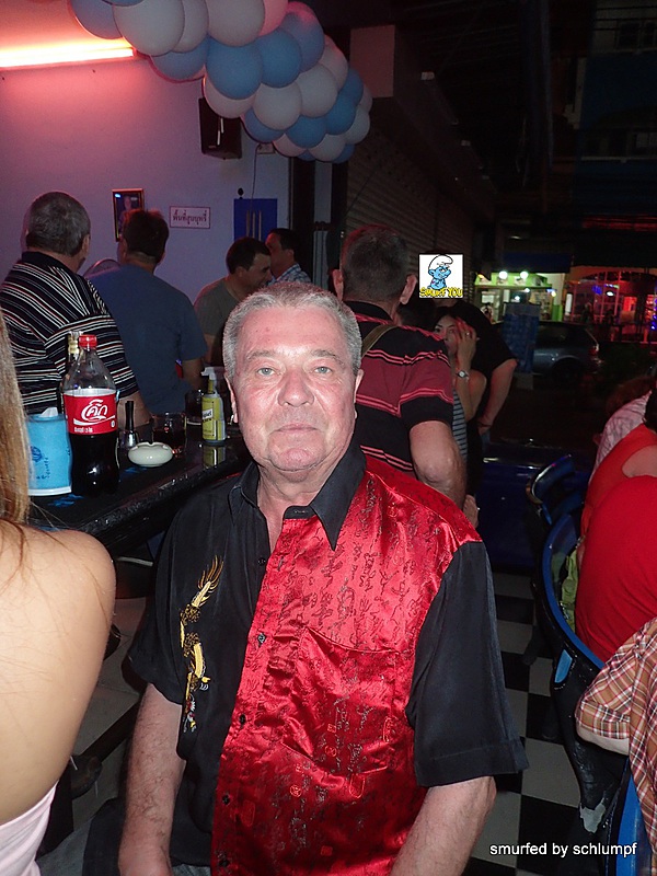 2014-11-23  Smurf Bar