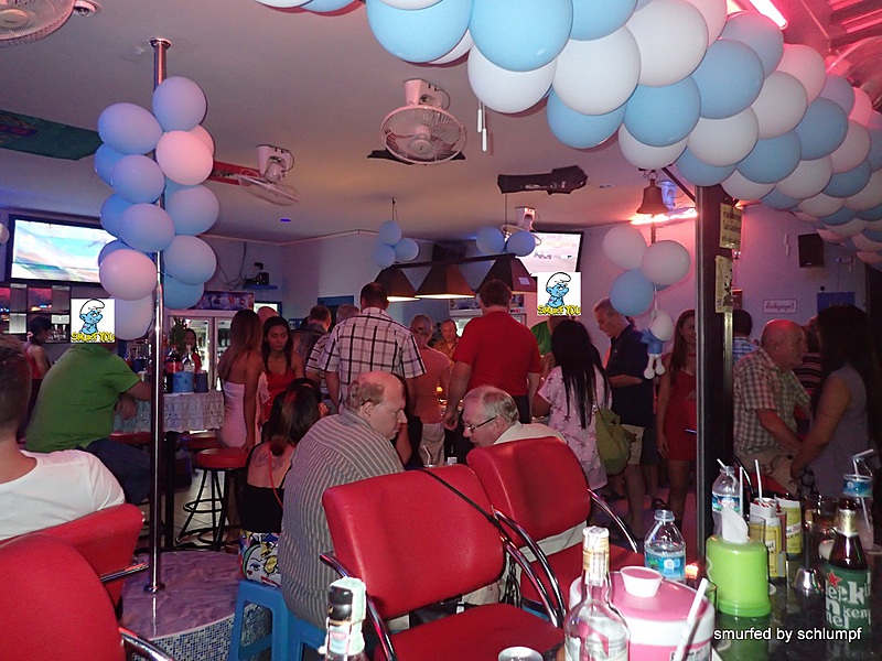 2014-11-23  Smurf Bar