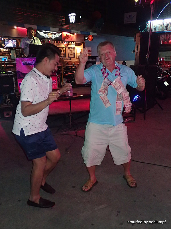 2014-11-23  Smurf Bar