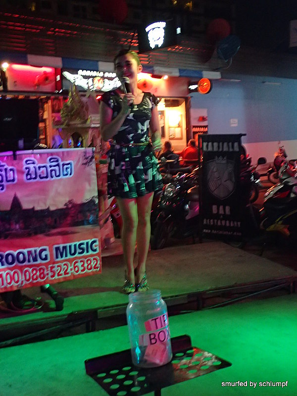 2014-11-23  Smurf Bar