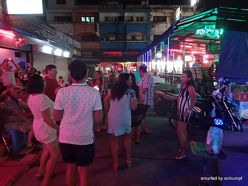 2014-11-23  Smurf Bar