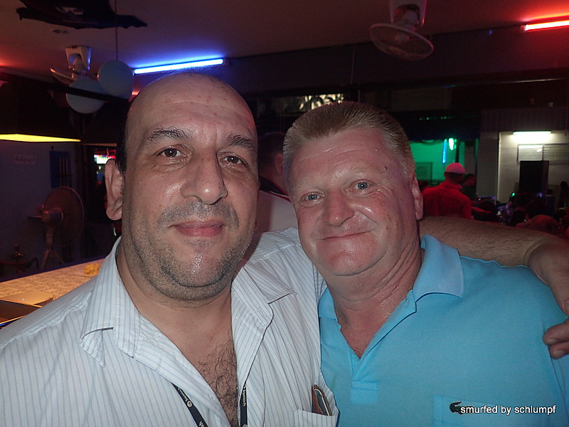 2014-11-23  Smurf Bar