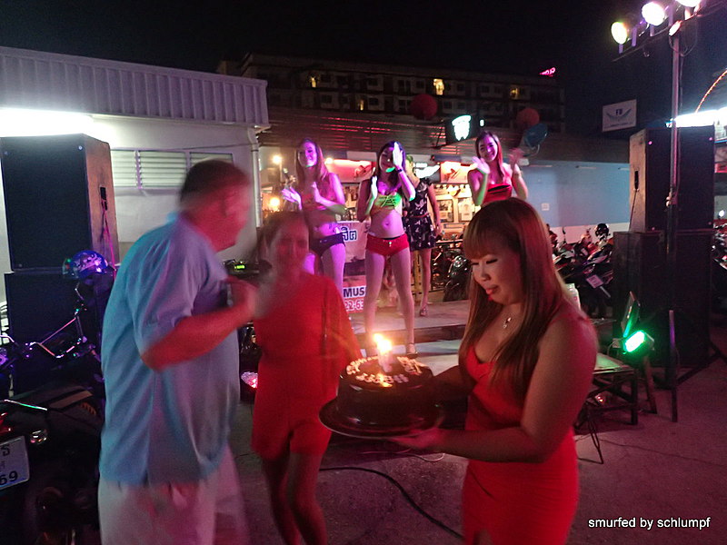2014-11-23  Smurf Bar