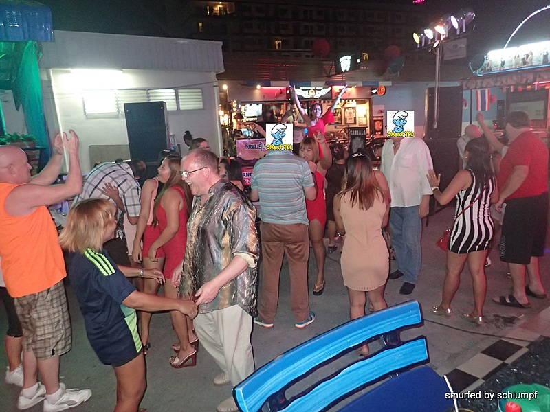 2014-11-23  Smurf Bar