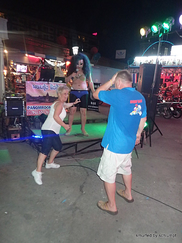 2014-11-23  Smurf Bar