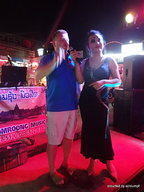 2014-11-23  Smurf Bar