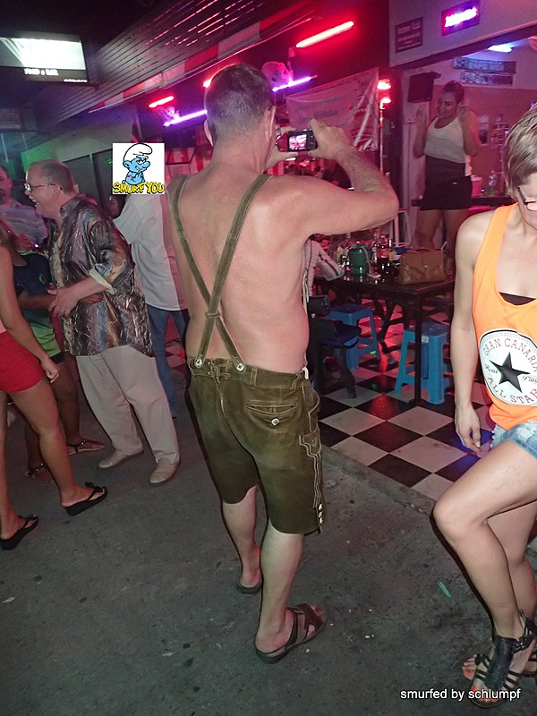 2014-11-23  Smurf Bar