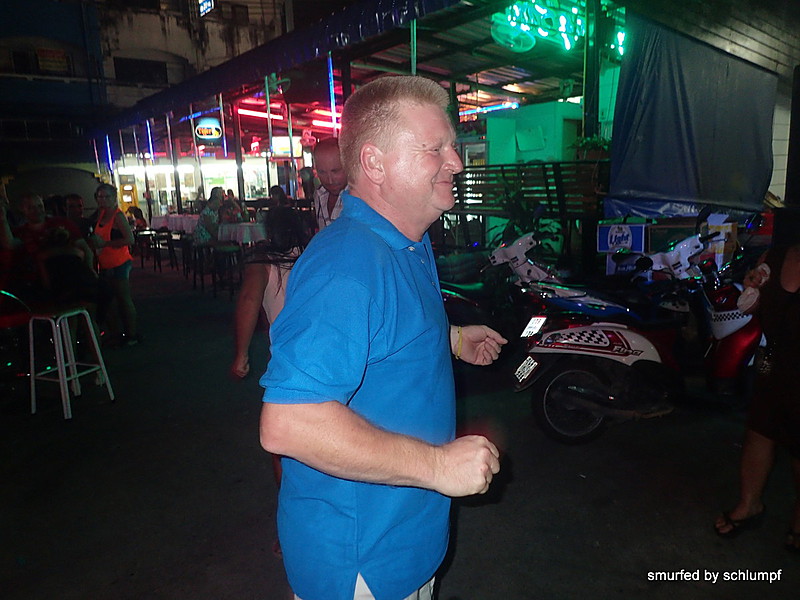 2014-11-23  Smurf Bar