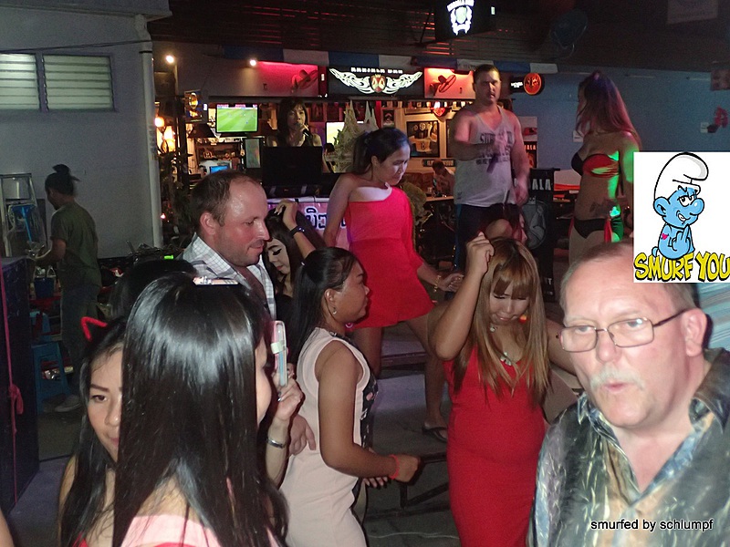2014-11-23  Smurf Bar