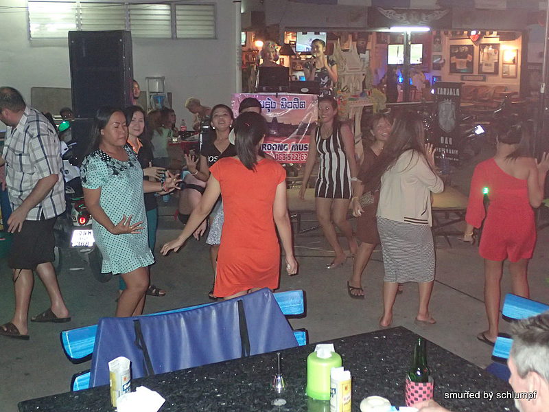 2014-11-23  Smurf Bar