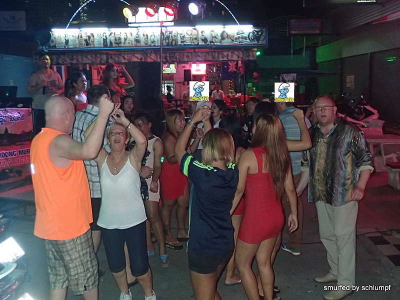 2014-11-23  Smurf Bar