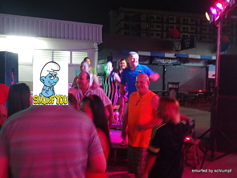2014-11-23  Smurf Bar