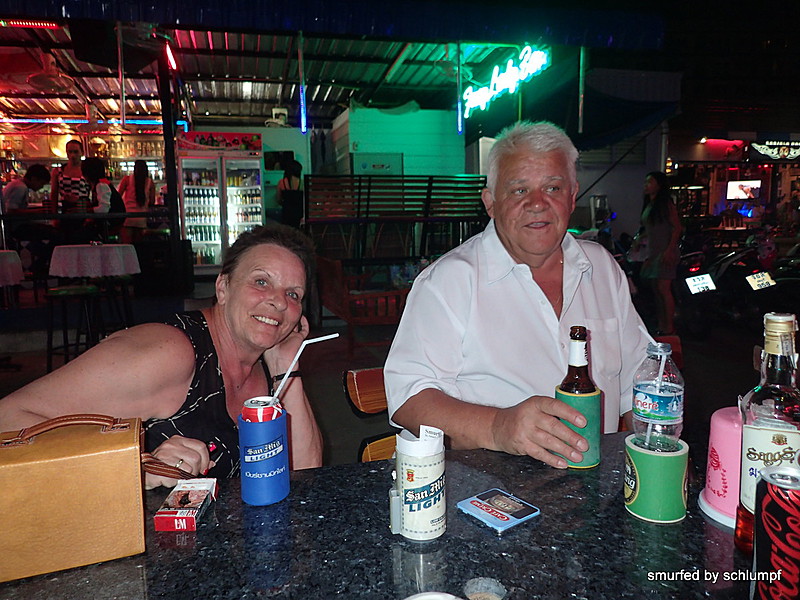 2014-11-24  Smurf Bar