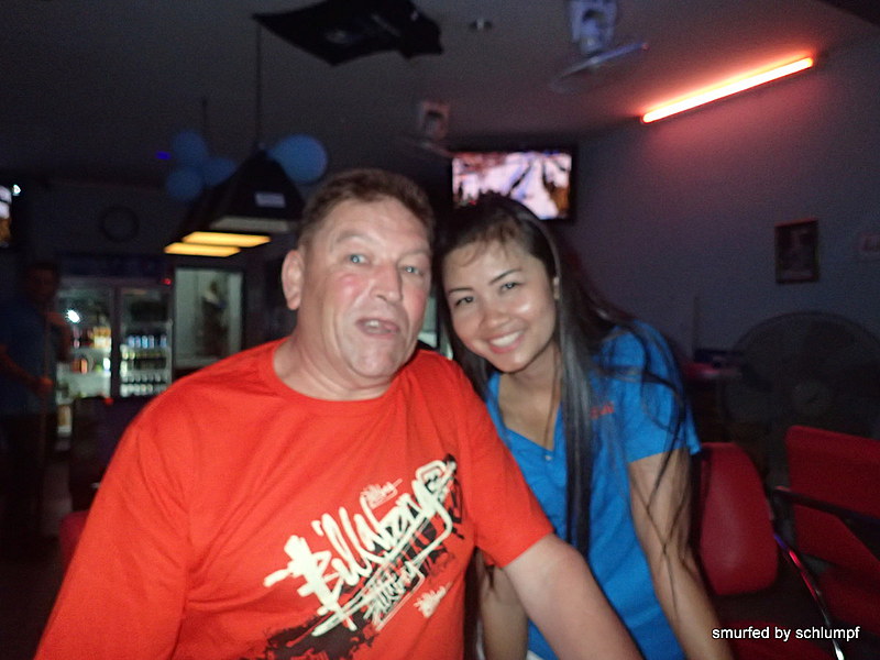 2014-11-24  Smurf Bar