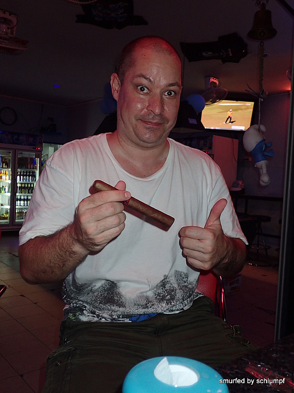 2014-11-24  Smurf Bar