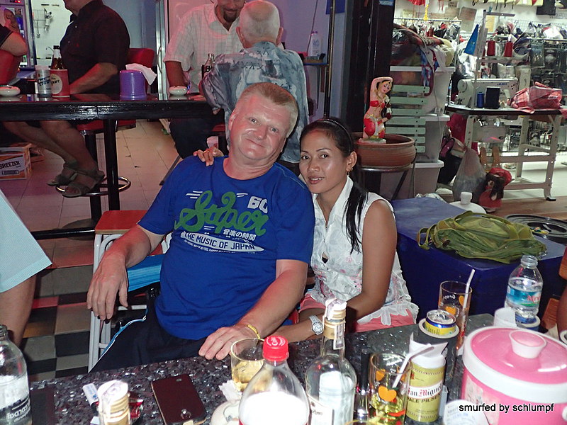2014-11-26  Smurf Bar