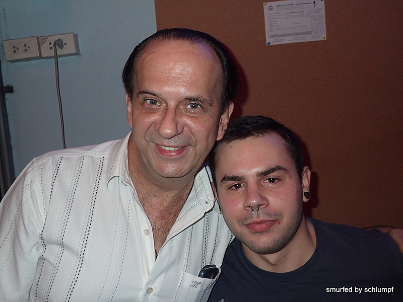 2014-11-26  Smurf Bar