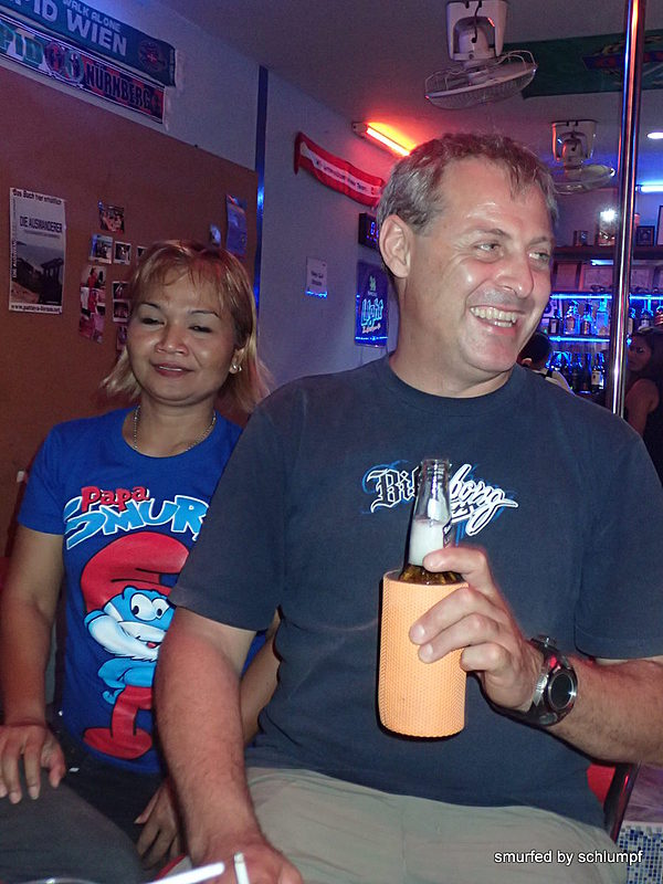 2014-11-26  Smurf Bar