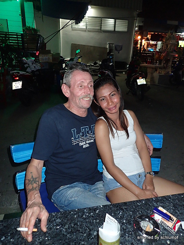 2014-11-26  Smurf Bar