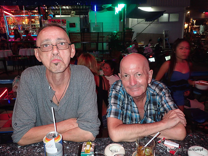 2014-11-27  Smurf Bar