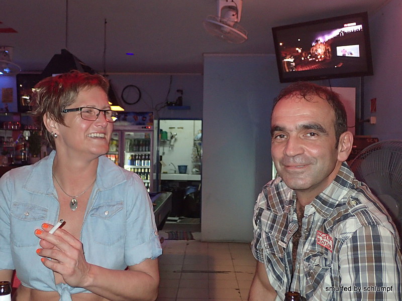 2014-11-27  Smurf Bar