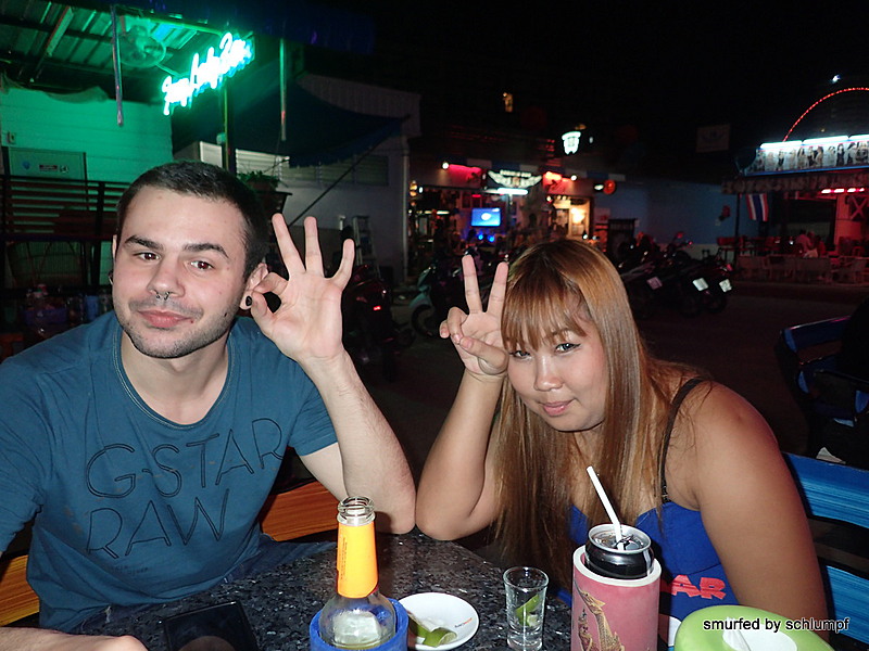 2014-11-28  Smurf Bar