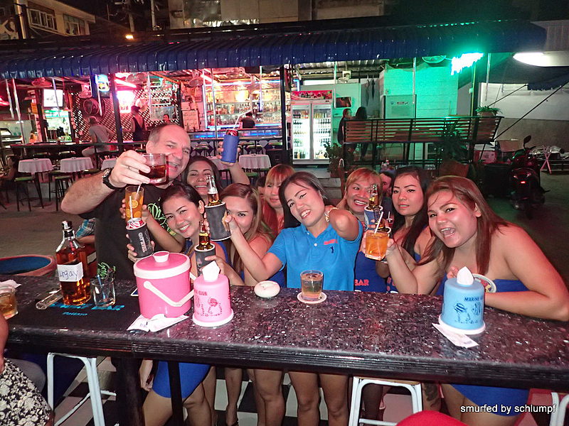 2014-11-28  Smurf Bar