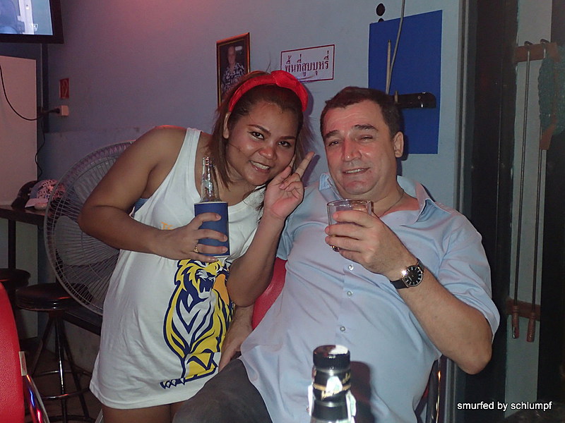 2014-11-28  Smurf Bar