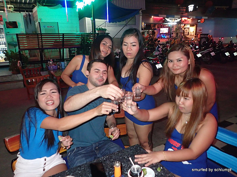 2014-11-28  Smurf Bar