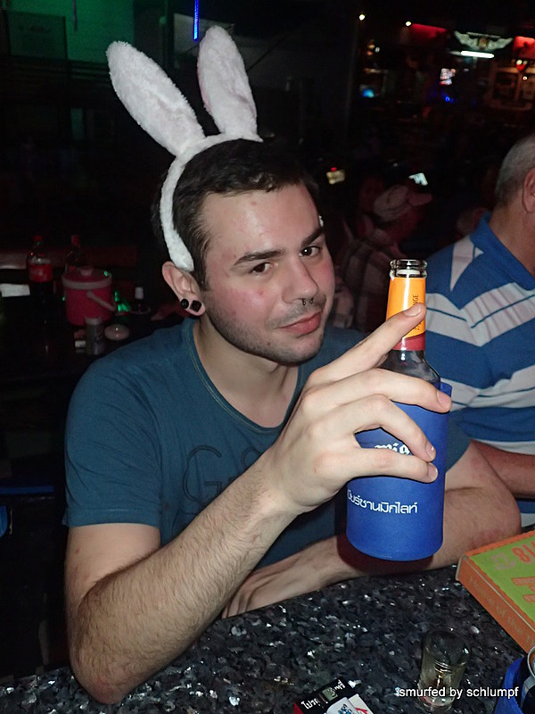 2014-11-28  Smurf Bar