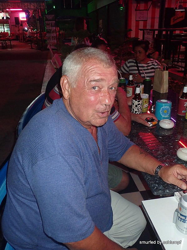 2014-11-28  Smurf Bar