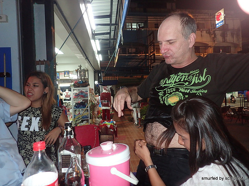 2014-11-28  Smurf Bar