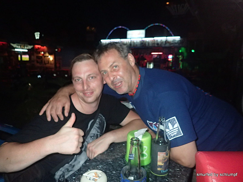 2014-11-28  Smurf Bar