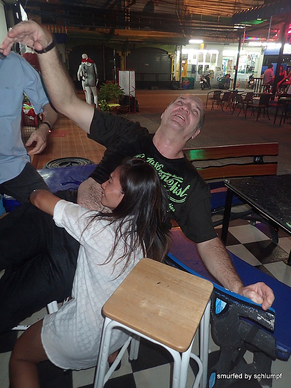 2014-11-28  Smurf Bar