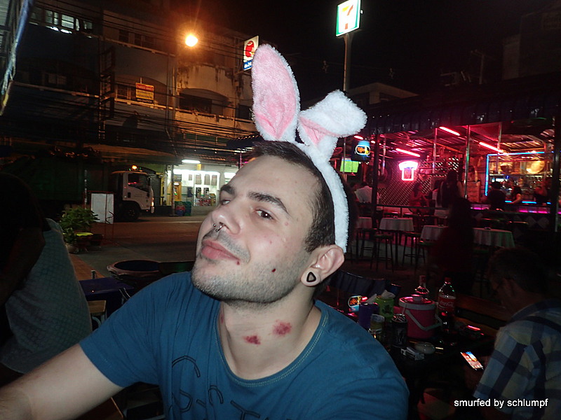 2014-11-28  Smurf Bar